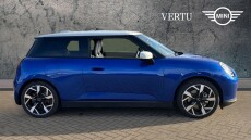 MINI Cooper 160kW SE Exclusive 54kWh 3dr Auto Electric Hatchback